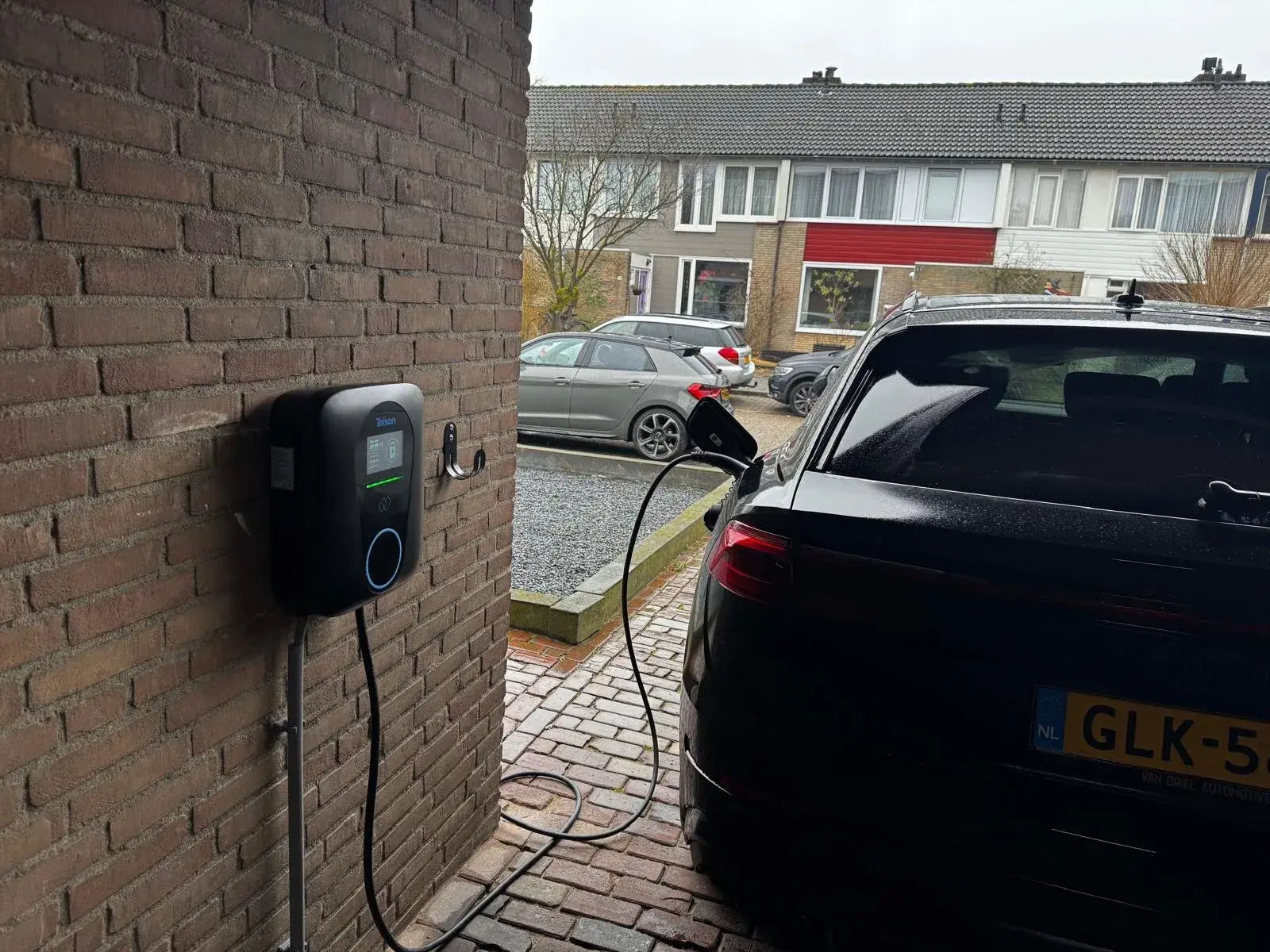 Laadpaal thuis installeren