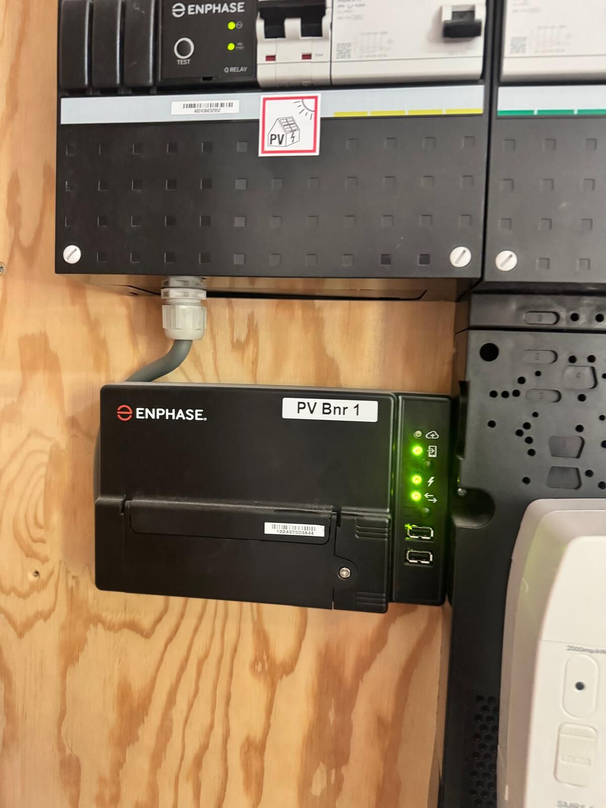 Enphase-gateway voor zonnepanelen in de meterkast